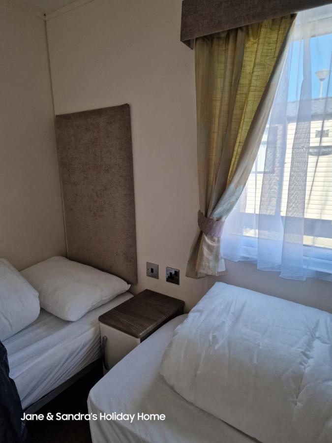 Privately Owned Stunning Caravan Seawick Holiday Park St Osyth Jaywick Sands Exteriér fotografie